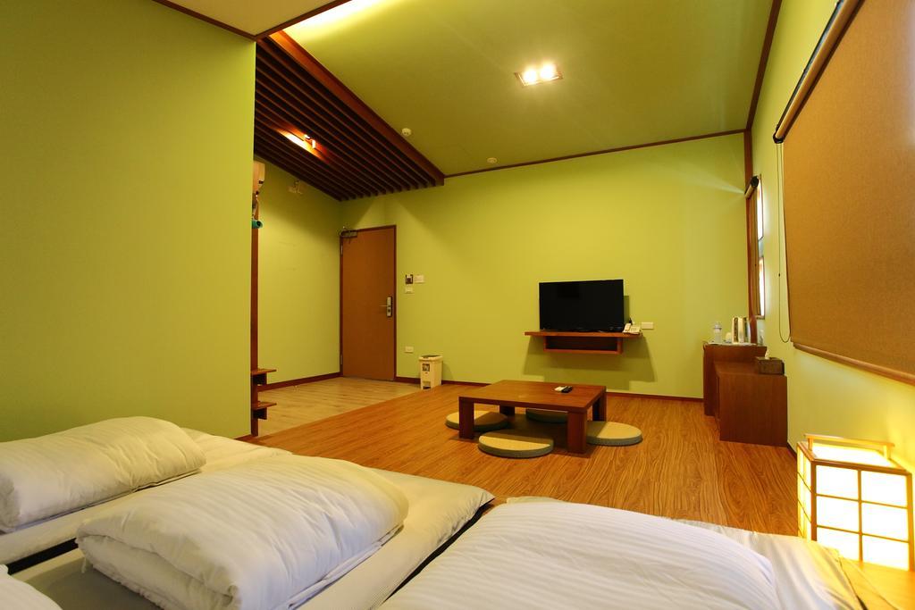 Toutsu Gyoen Donggang Exterior foto